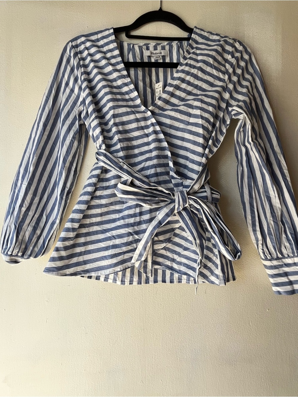 Madewell Wrap Blouse Striped in Blue & White
Size XS
NWT